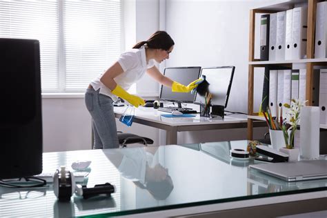 Ways Cleanliness At Home Impacts Productivity In The Workp
