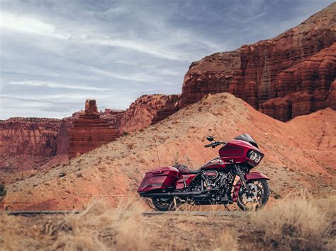 New 2023 Harley Davidson Road Glide® Anniversary Heirloom Red Fade