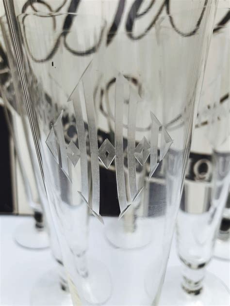 Vintage Crystal Pilsner Glasses Set Of 6 Etched Diamond Etsy Beer Glasses Vintage Crystal