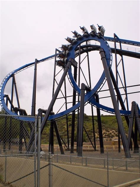 Six Flags Magic Mountain Batman The Ride Roller Coaster Pictures