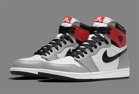 This new air jordan 1 flaunts a white leather on the side panels and toe with light grey suede overlays for contrast. air-jordan-1-high-og-light-smoke-555088-126-release-date ...