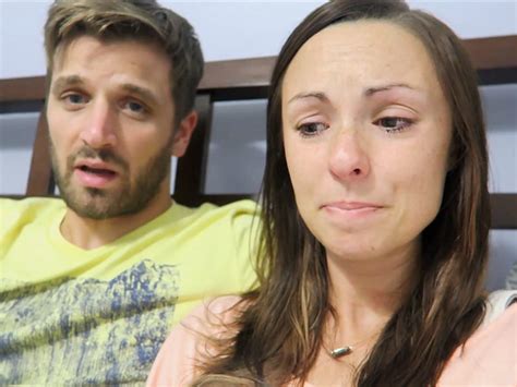 Youtube Vloggers Sam And Nia Announce Heartbreaking Miscarriage