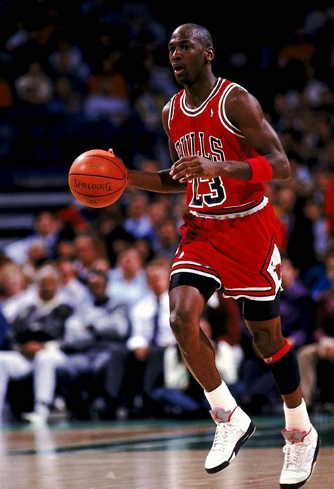 Flashback Michael Jordan In The Air Jordan V Fire Red Sole Collector