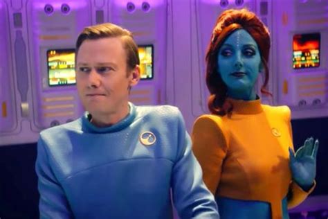 Netflix S Black Mirror Is Doing A Star Trek Themed Episode Space