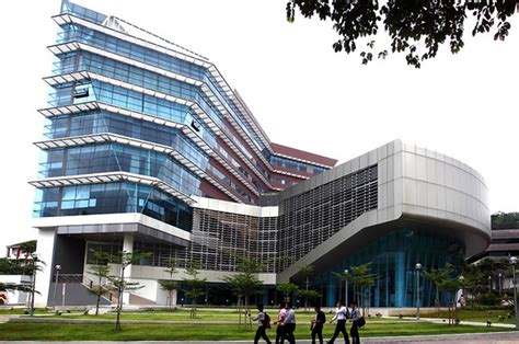 Malaysian students who study in these schools will get an international qualification without leaving the country. University of Malaya, Careers and Opportunities, La Trobe ...