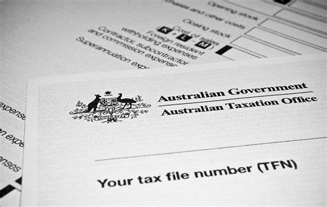 Based on this table, there are a few things that you'll have to understand. Personal income tax rates for Australian residents (2018 ...