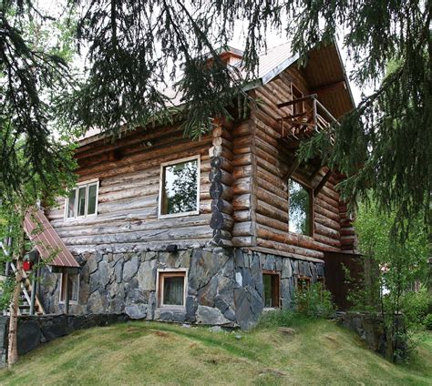 Find the perfect place that matches your trip's vibe without breaking your budget. Alaska Rivers Company River House - Alaska Rivers Company