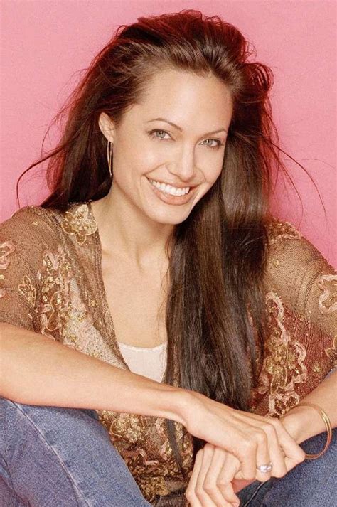 Latest Celeb Fashion Photos Angelina Jolie Hot Pics