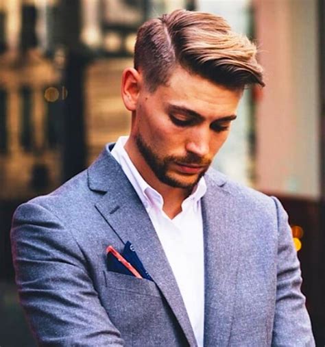 So to make it easy for you to match your style to your haircut, we've put together the best men's hairstyles for any type of hair length or type. 16 Latest Haircuts For Men 2018 | Upcoming Popular Styles