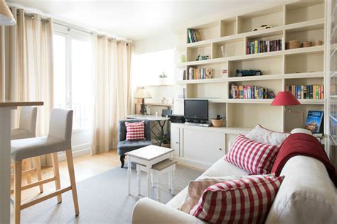 1 bedroom apartment, castle buildings, swansea, sa1 £600.00pcm. Book 1 Bedroom Paris Studio Apartment with Balcony near ...