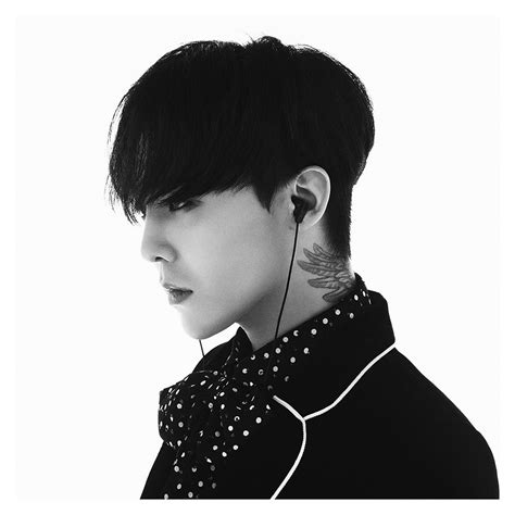 Extra texture keeps this long undercut hairstyle spacious and voluminous. G Dragon Hairstyle - Best Haircut 2020