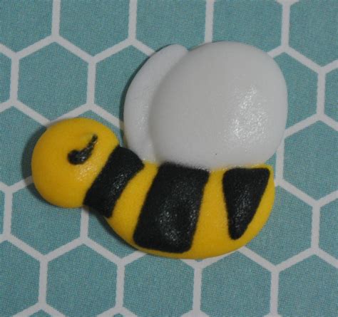 Bee royal icing transfers | the bearfoot baker. Royal Icing Bumble Bee | Royal icing, Icing, Edible