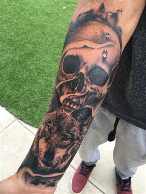 12 Best Wolf Skull Tattoo Ideas And Meaning Tidy Tale
