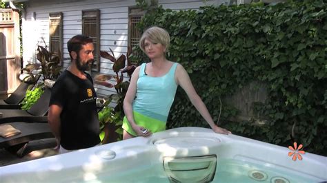 The Maxwell Moment Hot Tub Etiquette Take The Plunge