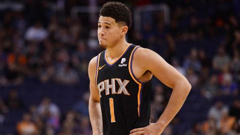 Devin booker's full details including attributes, animations, tendencies, coach boosts, shoe boosts, upgradable badges, evolutions (stats and badge upgrades), dynamic duos. Devin Booker laughs off playing as Suns in NBA 2K Players ...