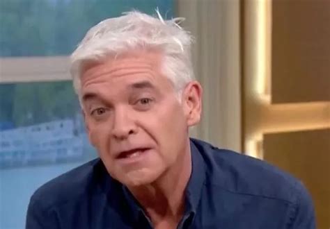 phillip schofield debuts lockdown hair cut as he gives update on wife steph lowe daily star