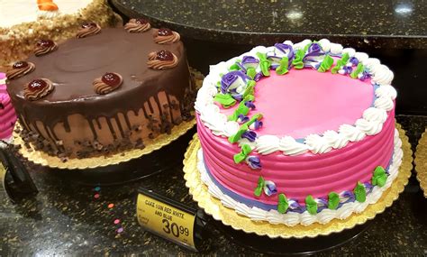 From our deli, bakery, fresh produce and helpful pharmacy staff, we've got you covered! Safeway Cakes - Tasty Island