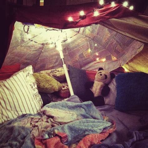 Best Homemade Dens Ever Blanket Fort Cool Forts Build A Fort