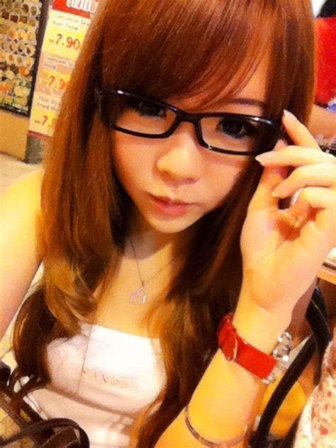 pretty girls all around the world asian girls with glasses