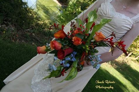 Yup, there are definitely lots of easy ways to pick up flowers while out and about. Becky's Flowers - We Are Roseville