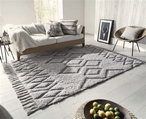 10 Stylish Grey Rugs For An Instant Flooring Update Gray Rug Living