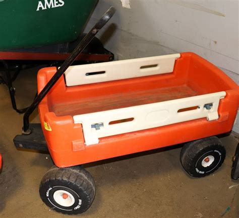 Little Tikes Wagon