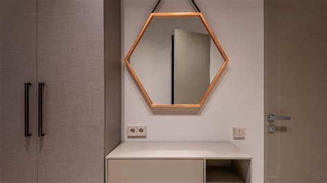 Add Style To Your Home With Mirrors