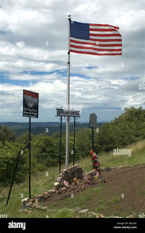 Veterans Overlook The View From Clinch Mountain In East Tennessee Stock