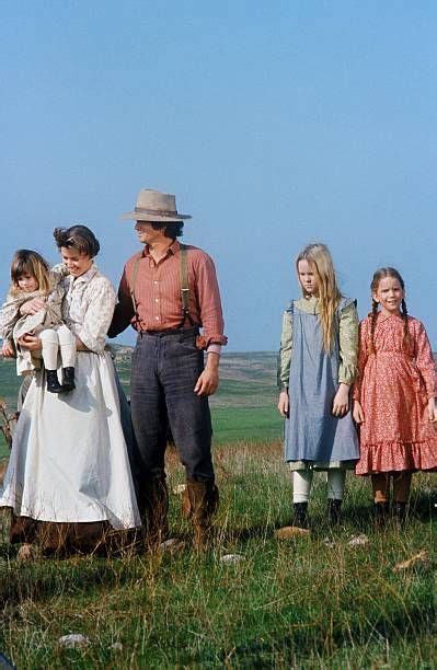 prairie pilot aired pictured lindsay or sydney greenbush as carrie ingalls karen grassle as