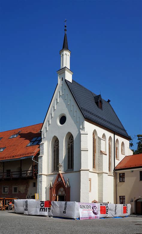 W miejscu wcześniejszego grodu piastowskiego. Racibórz. Zamek książąt raciborskich-kaplica zamkowa ...