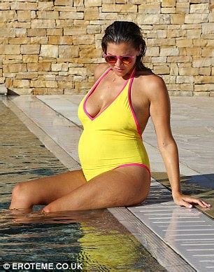Imogen Thomas Draws Attention To Her Growing Baby Bump In Monaco Daily Mail Online