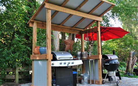 The blackstone outdoor griddle comes with four burners, similar to a stovetop. How to Create a Covered Grill Area You'll Love With a Grillzebo - Hayneedle