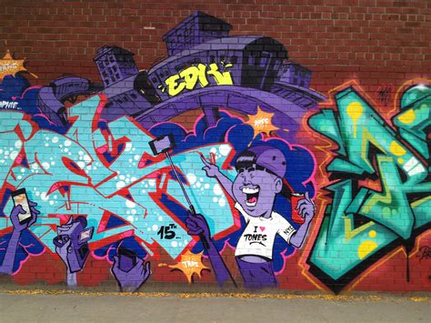 Best Graffiti In Nyc From Massive Murals To Bubble Tags