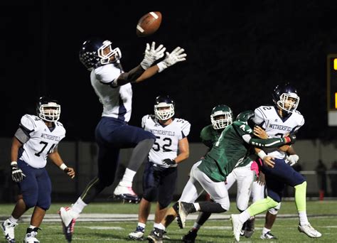 Pictures Wethersfield Vs Maloney High School Football Hartford Courant