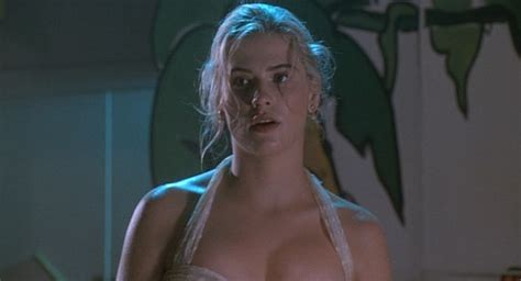 Buffy The Vampire Slayer Nude Pics Page 1