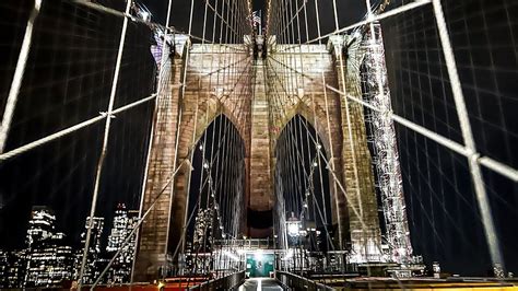 Walking The Brooklyn Bridge At Night To Manhattan November 2021 Youtube