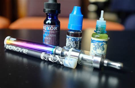 The Dangers Of E Cigarettes Experts Warn Against Popular Smoking