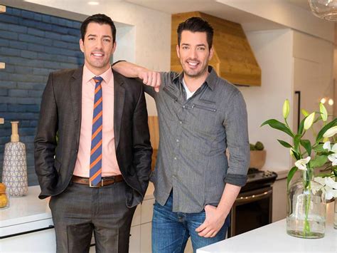 Drew Scott And Jonathan Scotts Property Brothers At Home Drews
