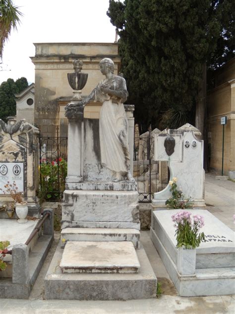 Monumento A Maria Anna Fauci Cimiteri Di Palermo