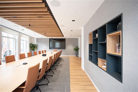 Boardroom With Feature Shelving Meeting Room Design Office