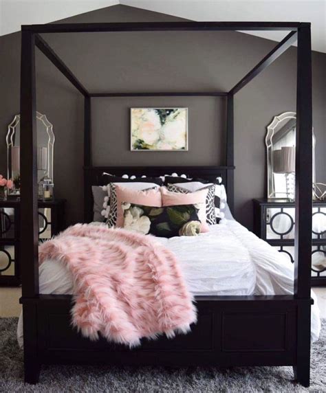 30 Grey Pink And Black Room Decoomo