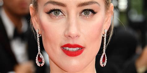 Best Celebrity Makeup Looks Of 2018 To Use As Inspiration