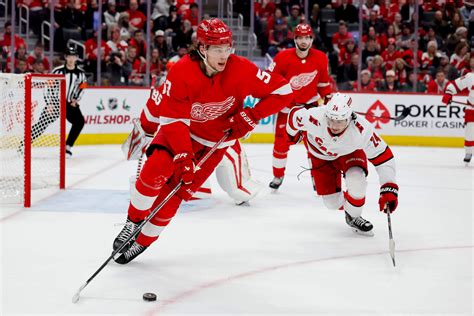10 Red Wings predictions for 2024: Moritz Seider’s next contract