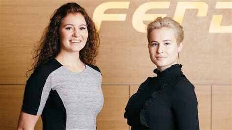 Alexandra y katharina andresen en la sede de la empresa ferd en oslo. Alexandra Andresen: Was die jüngste Milliardärin der Welt ...