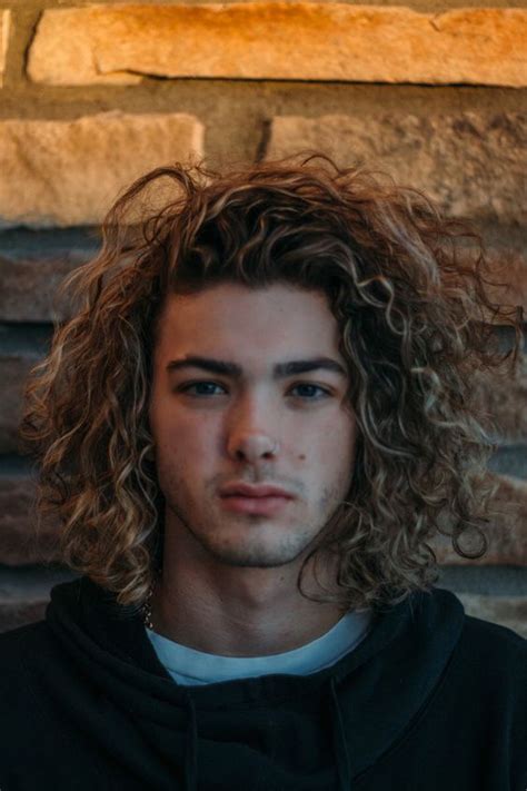 30 New Stylishly Masculine Curly Hairstyles For Men