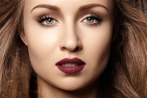 Dark Lipstick Lip Color Makeup The Beauty Authority