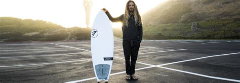 6 Tips On Taking Care Of Your Surfboard