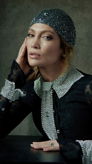 320x568 Jennifer Lopez Vogue Magazine Mexico 2023 5k Wallpaper320x568