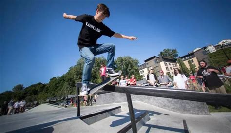 10 Tricks Simples En Skateboard à Faire Après Le Ollie Skateboard Academy