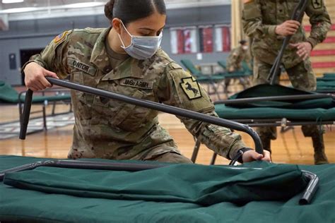 Pennsylvania National Guard Helps Set Up Alternate Care Site Article